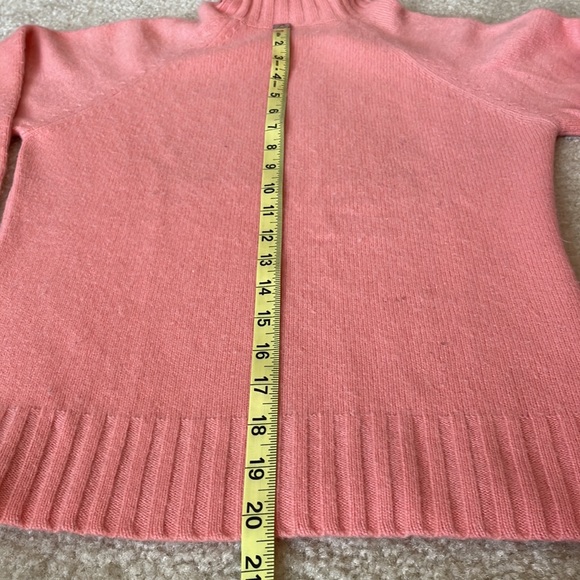 Bubblegum pink cashmere sweater - Picture 3 of 6